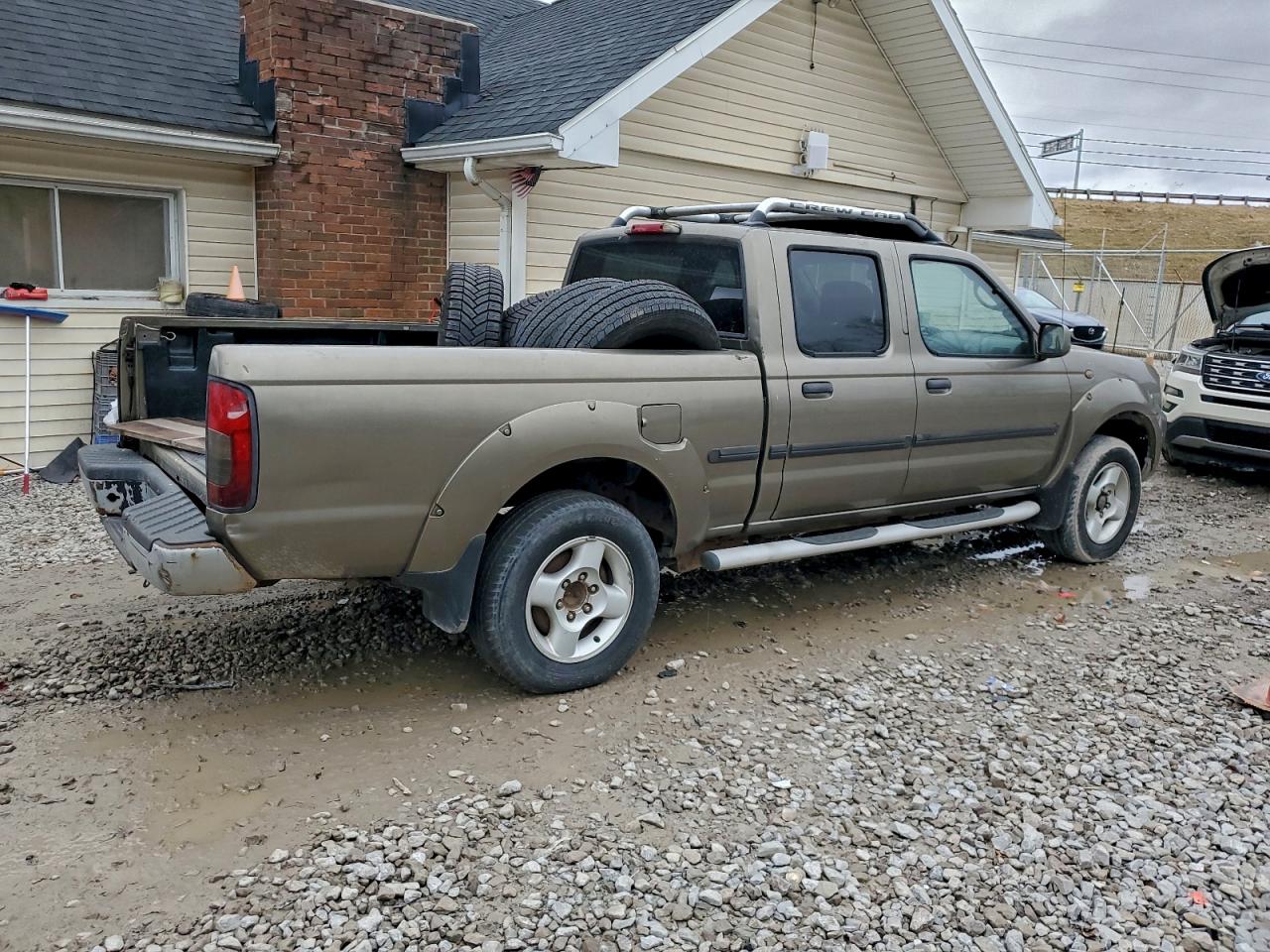Nissan Frontier Crew Cab Xe Image 11