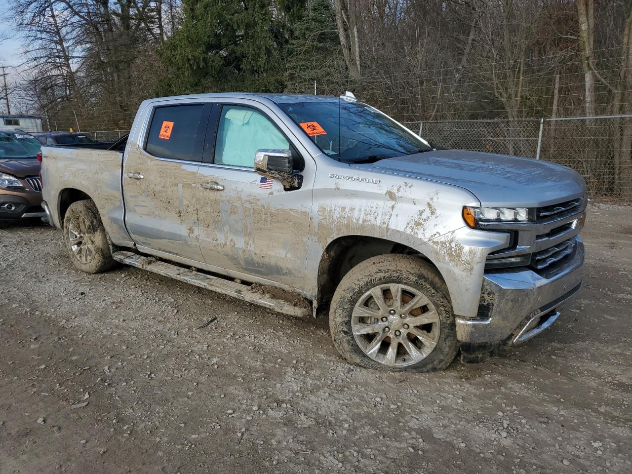 Chevrolet Silverado K1500 Ltz Image 3