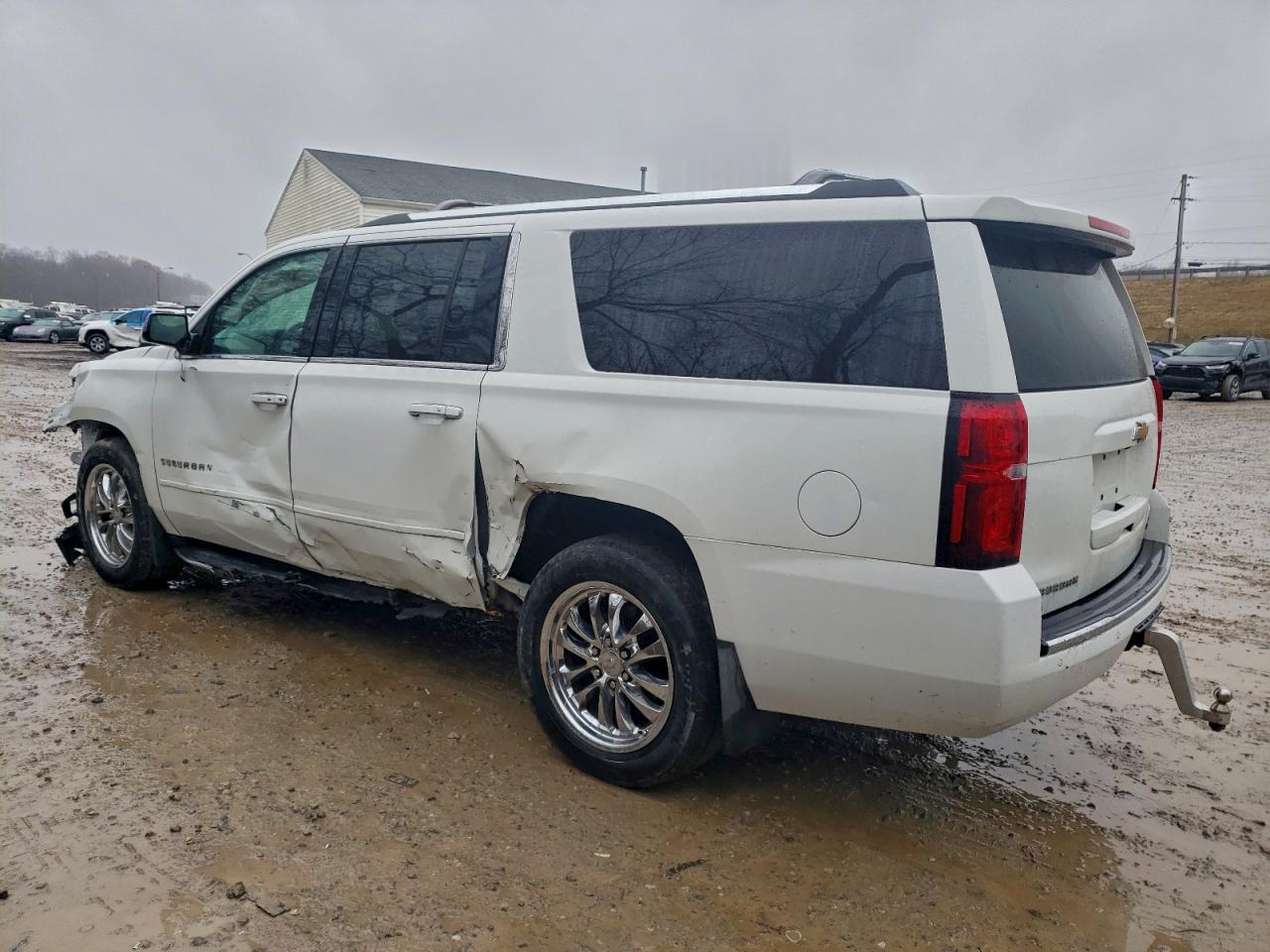 Chevrolet Suburban K1500 Premier Image 4
