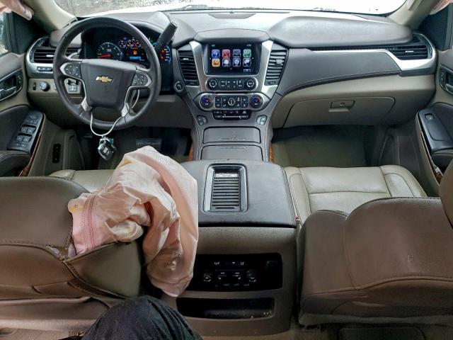 Chevrolet Suburban K1500 Premier Image 8