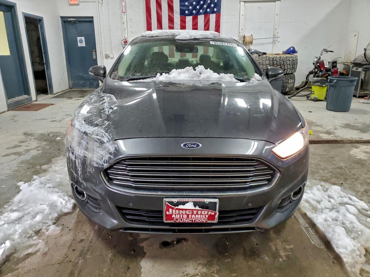 Ford Fusion Se Image 2