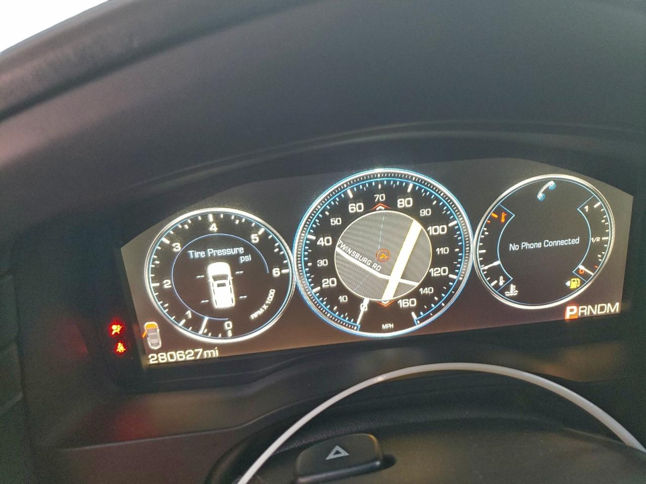 Cadillac Escalade Platinum Image 9