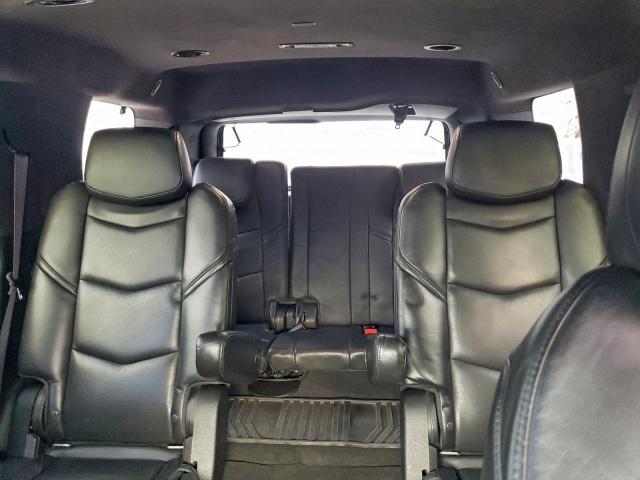 Cadillac Escalade Platinum Image 11