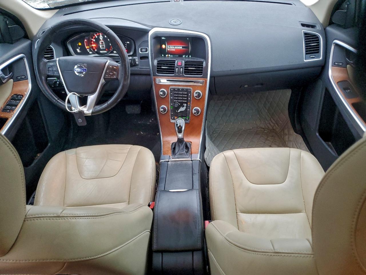 Volvo XC60 T5 Inscription Image 3