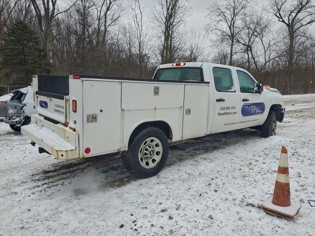 Chevrolet Silverado K3500 Image 9