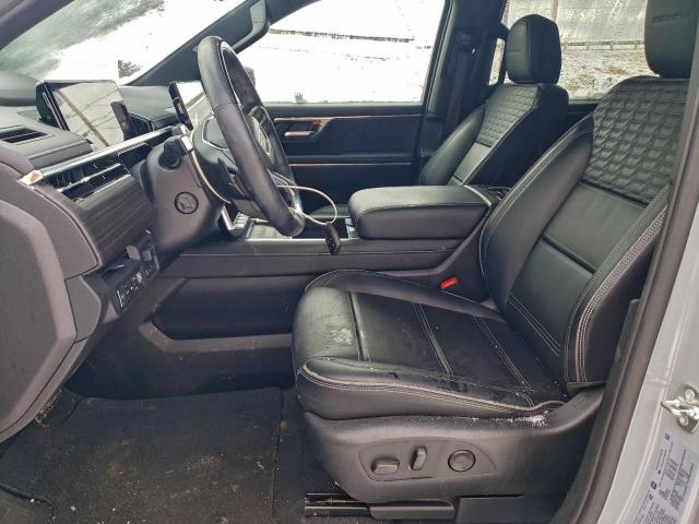 GMC Sierra Denali Image 4