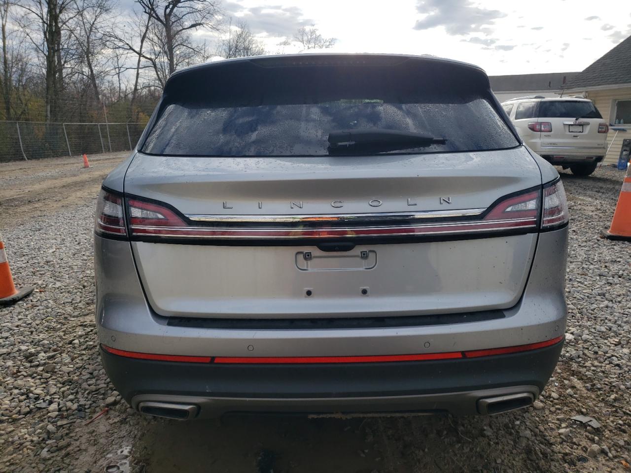 Lincoln Nautilus Reserve Image 3