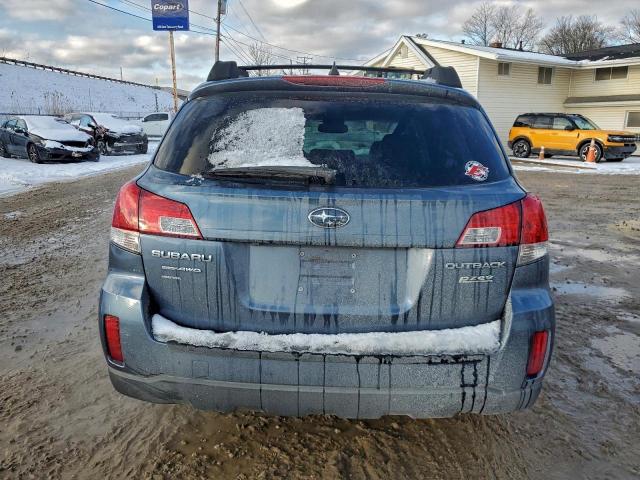 Subaru Outback 2.5i Limited Image 10