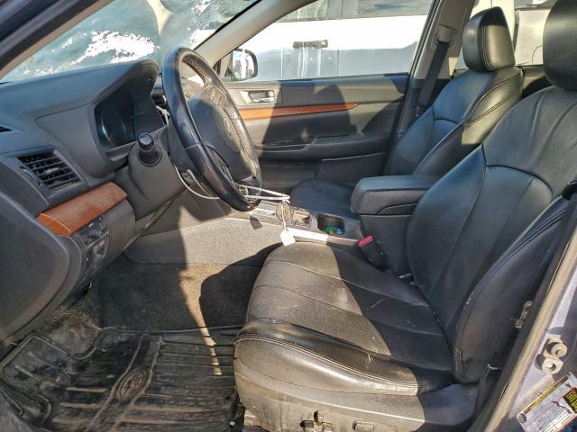 Subaru Outback 2.5i Limited Image 11