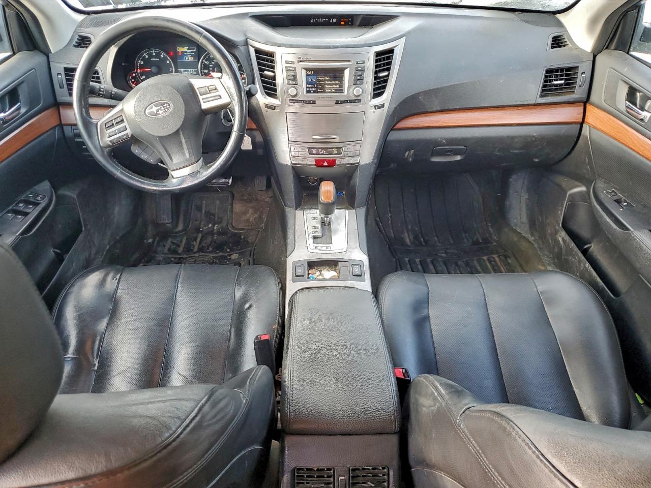 Subaru Outback 2.5i Limited Image 13