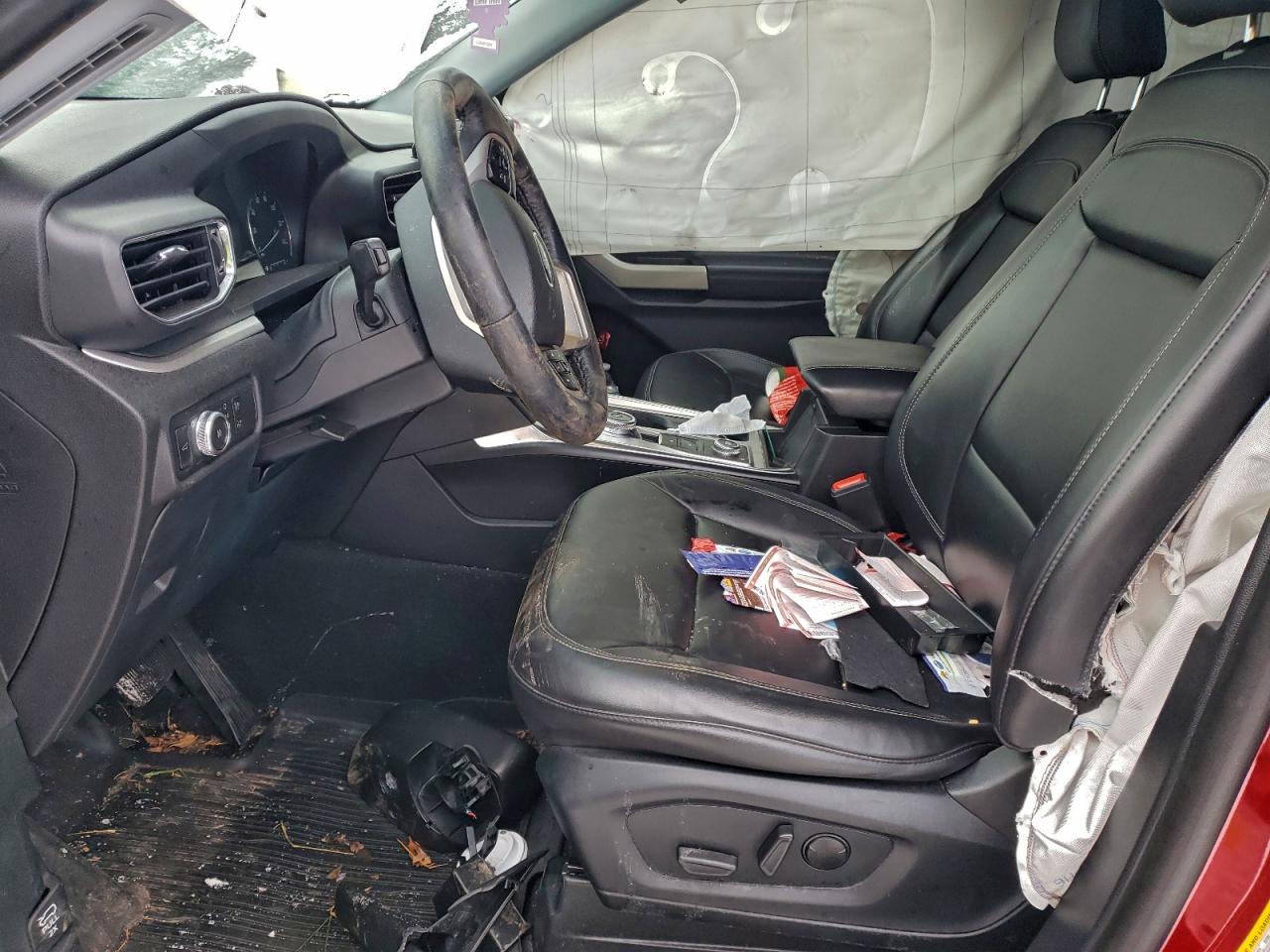 Ford Explorer Xlt Image 5