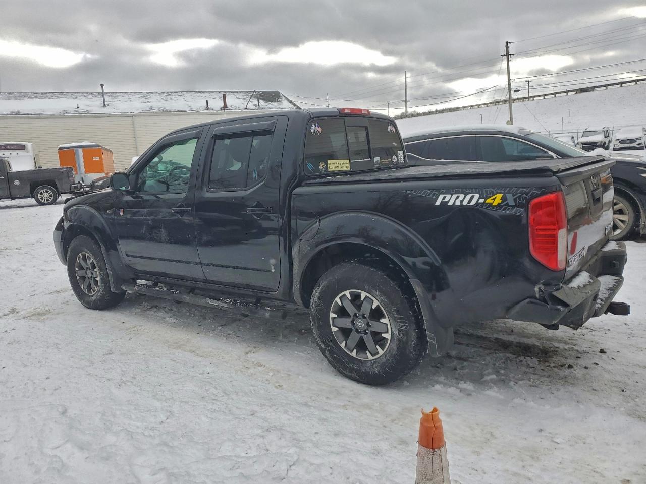 Nissan Frontier S Image 5