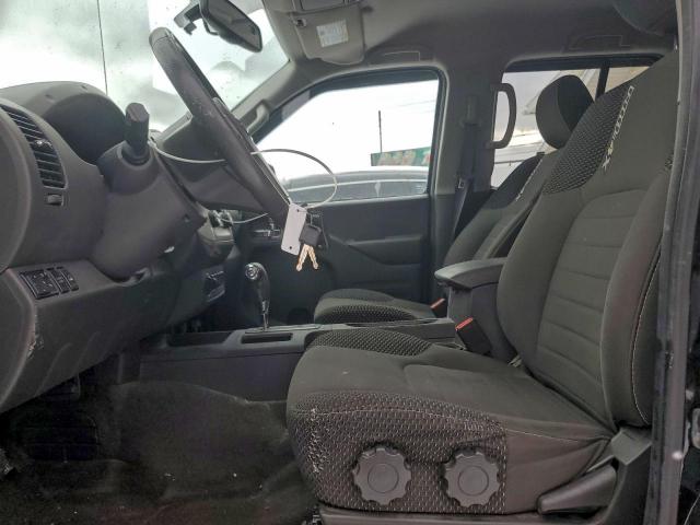 Nissan Frontier S Image 9