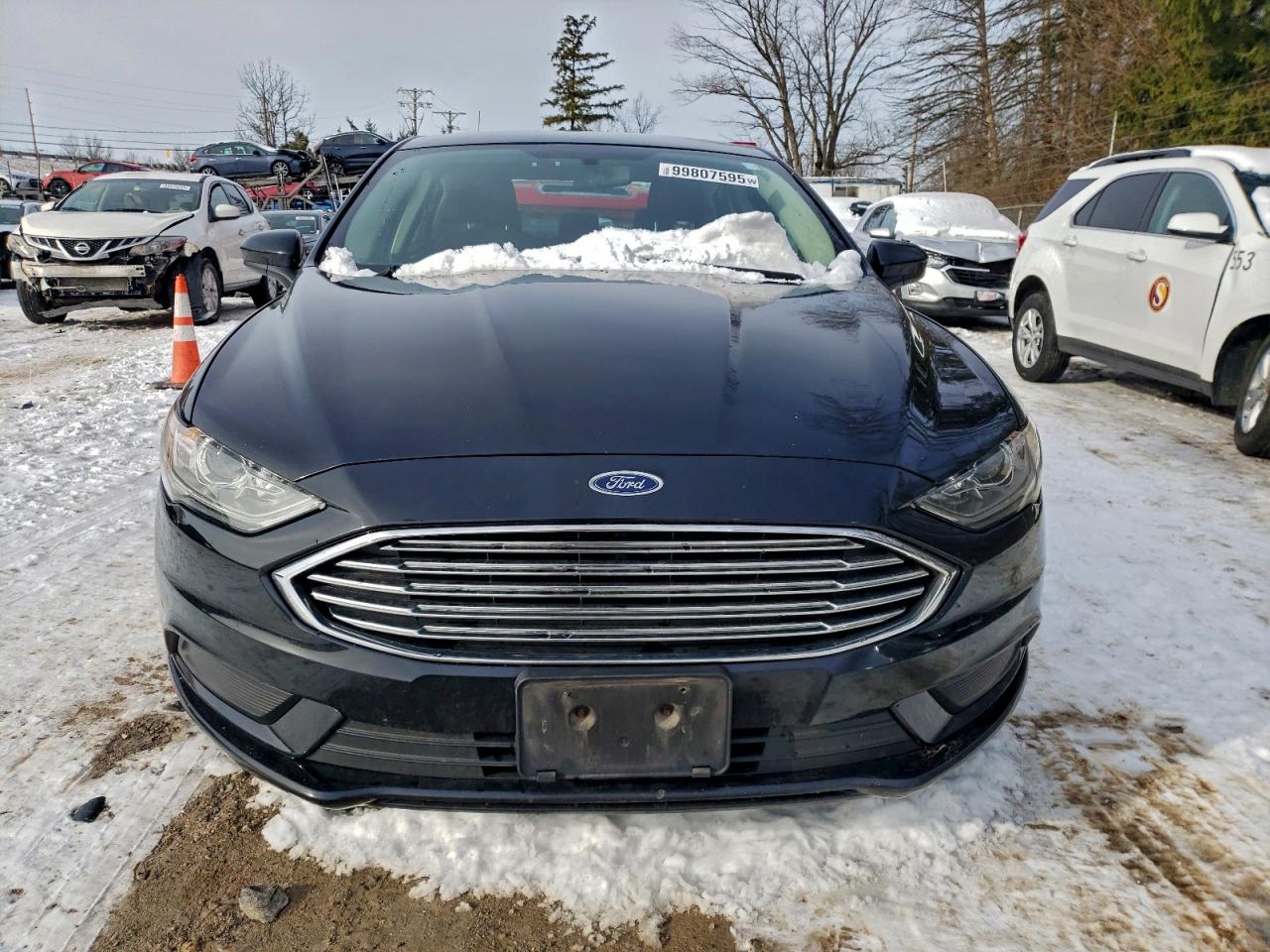 Ford Fusion Se Image 4