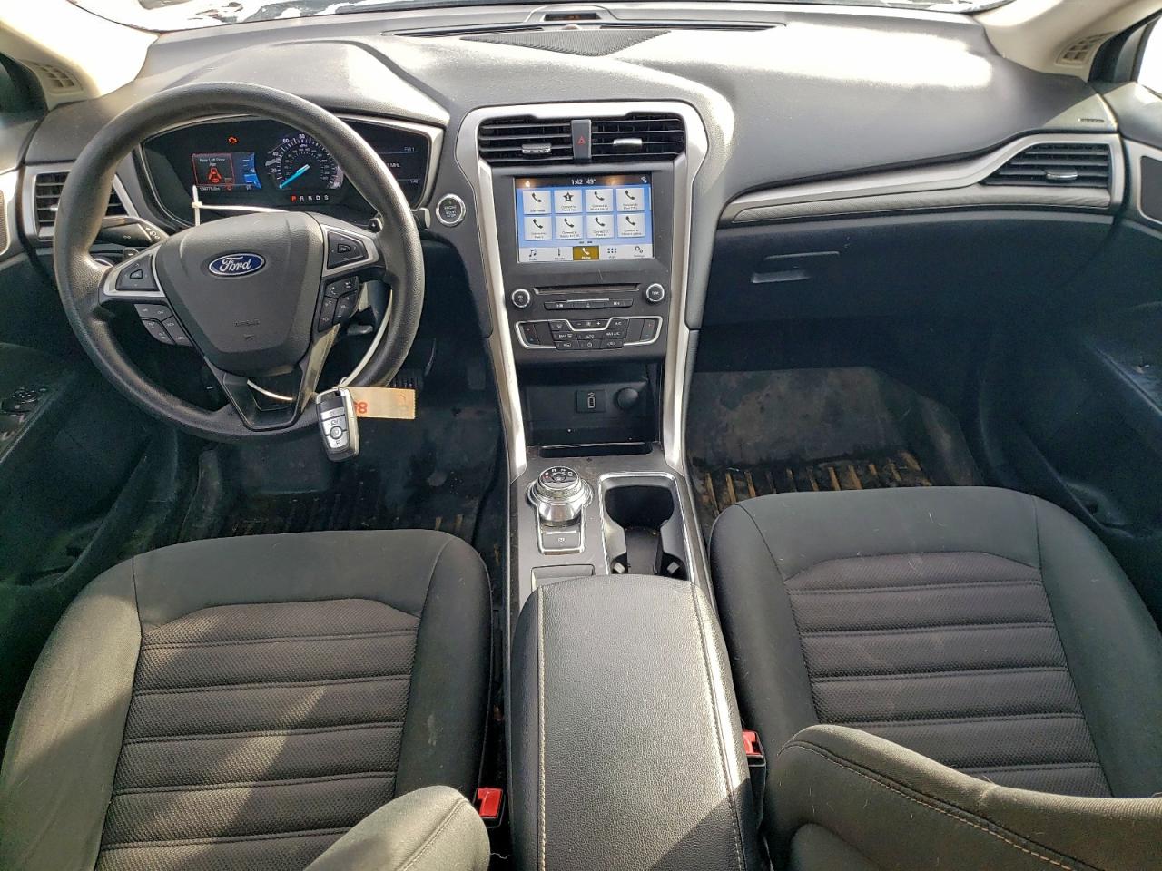 Ford Fusion Se Image 7