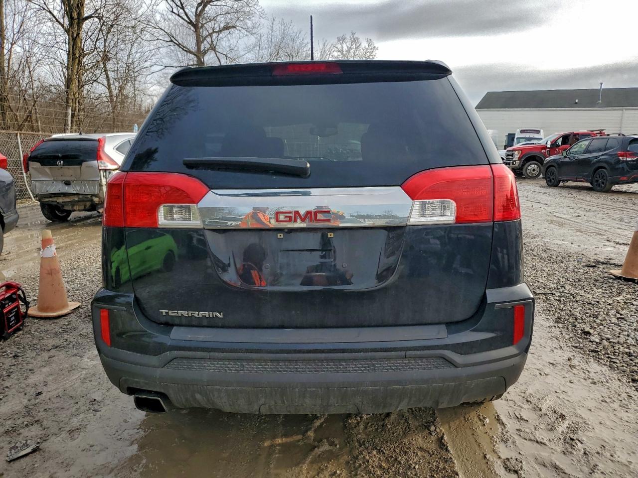 GMC Terrain Sle Image 9