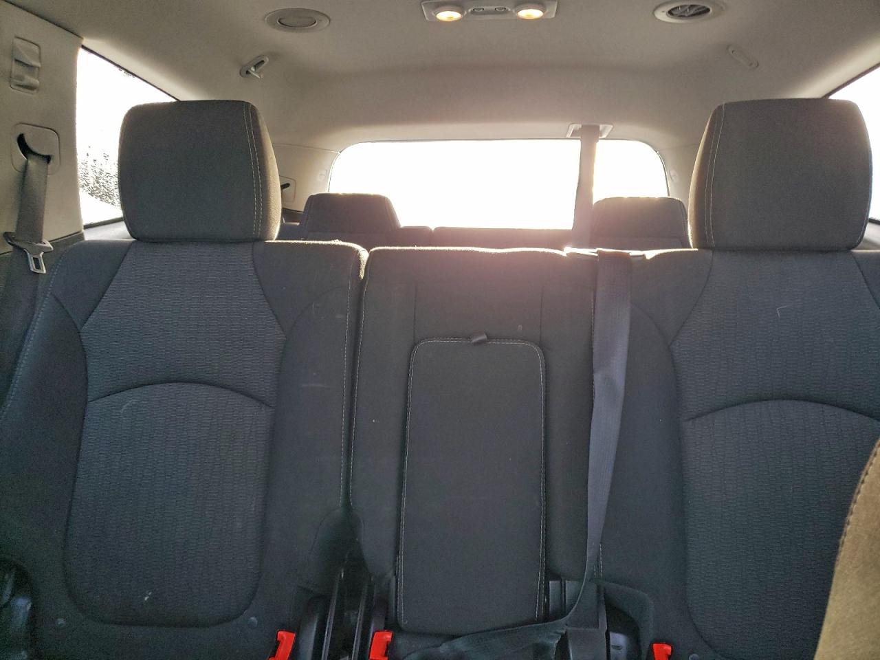 Chevrolet Traverse Lt Image 8