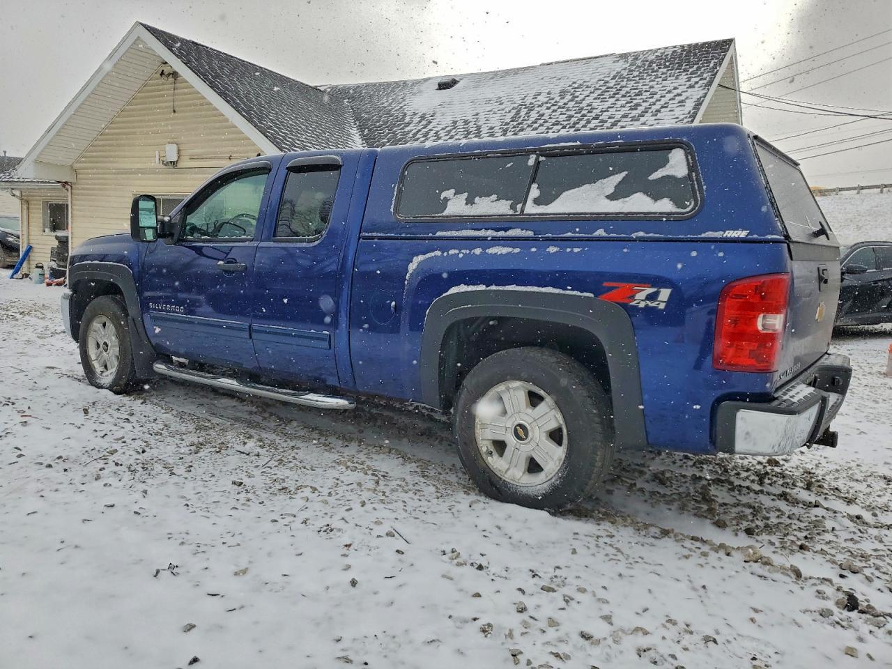 Chevrolet Silverado K1500 Lt Image 3