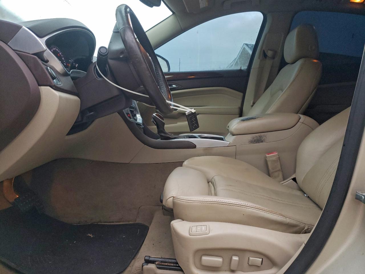 Cadillac SRX Luxury Collection Image 12