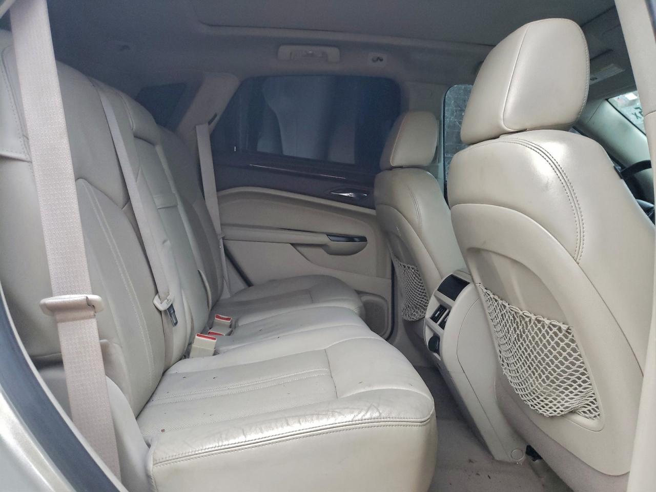 Cadillac SRX Luxury Collection Image 9