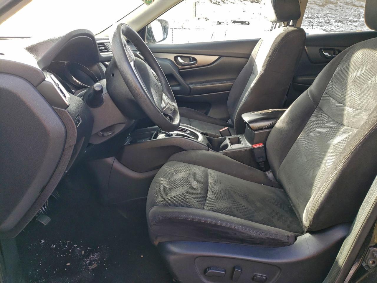 Nissan Rogue S Image 9