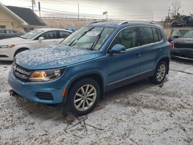  Salvage Volkswagen Tiguan